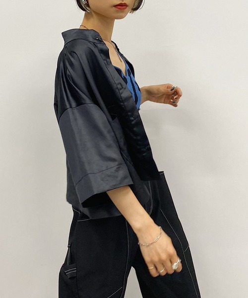 PAGEBOY(ページボーイ)の「CORE / ハイスタンドBOXシャツ(シャツ/ブラウス・レディース・クリーム/ブラック・FREE)」の3枚目の写真