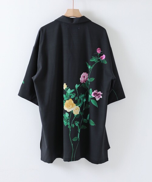 PUBLIC TOKYO（パブリックトウキョウ）の「ダークフラワーシャツ（シャツ/ブラウス・メンズ・ブラック/ホワイト・2/1）」の12枚目の写真