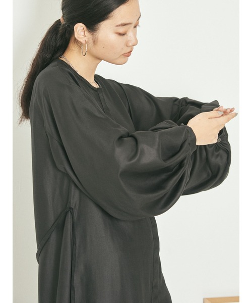 GARAGE OF GOOD CLOTHING（ガレージオブグッドクロージング）の「袖ボリュームワンピース2＊（ワンピース・レディース・サックスブルー/ブラック・FREE）」の13枚目の写真