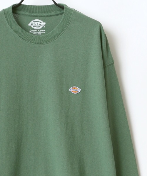 Dickies（ディッキーズ）の「Dickies/ディッキーズ ビッグシルエット ミニロゴワッペン ワンポイント刺繍 ロングスリーブTシャツ/Tトレーナー（Tシャツ/カットソー・メンズ・ホワイト/グリーン/ブラック/ベージュ/ブルー系その他/サックスブルー/ピンク/キャメル/グレイッシュベージュ・XL/L/M）」の6枚目の写真