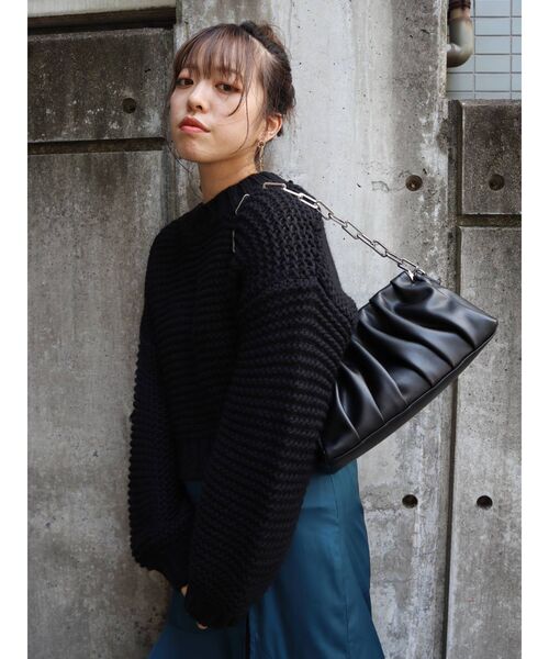 EVRIS（エヴリス）の「タックチェーンショルダーバッグ（ショルダーバッグ・レディース・ブラック/オレンジ/グリーン・FREE）」の22枚目の写真