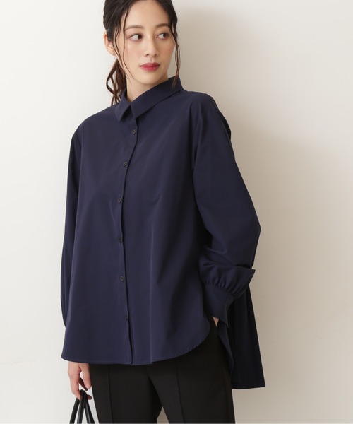 NATURAL BEAUTY BASIC（ナチュラルビューティーベーシック）の「バックプリーツチュニック（シャツ/ブラウス・レディース・ネイビー/オフホワイト・SMALL/MEDIUM）」の17枚目の写真