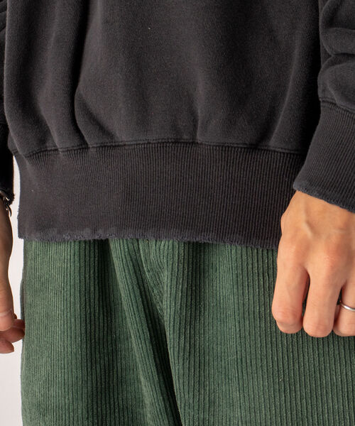 GLOSTER（グロスター）の「【GLOSTER/グロスター】ダメージ加工 クルーネックスウェット（スウェット・メンズ・ホワイト/ブラック・MEDIUM）」の19枚目の写真