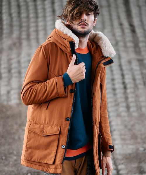 NO ID.（ノーアイディ）の「シンサレートエコファーフーデッドコート（ナイロンジャケット・メンズ・ブラック/ネイビー/キャメル・1/2）」の3枚目の写真