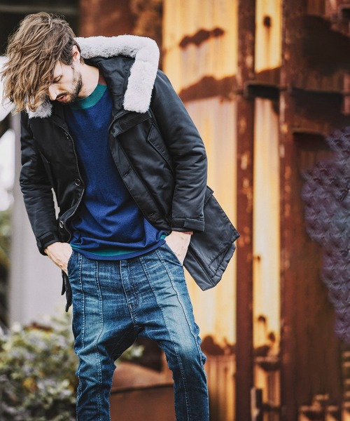 NO ID.（ノーアイディ）の「シンサレートエコファーフーデッドコート（ナイロンジャケット・メンズ・ブラック/ネイビー/キャメル・1/2）」の2枚目の写真