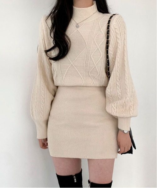 BEIDELLI（ベイデリー）の「[BELLIDE MADE] ハイネックニットミニワンピース（ワンピース・レディース・アイボリー/ブラック/ベージュ/ピンク・FREE）」の12枚目の写真