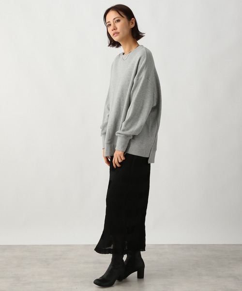 Ezick(エジック)の「セントラル裏毛プルオーバー(スウェット・レディース・チャコール/グレー・FREE)」の4枚目の写真