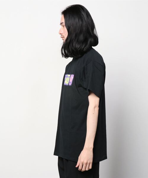 OBEY(オベイ)の「OBEY/オベイ 天竺 カラーアイコンロゴ入り Tシャツ(Tシャツ/カットソー・メンズ・ホワイト/ブラック・LARGE/MEDIUM)」の3枚目の写真
