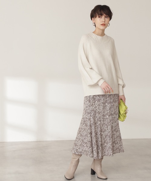 N.(N. Natural Beauty Basic)(エヌエヌナチュラルビューティーベーシック)の「◆ワイドネックニット(ニット/セーター・レディース・ベージュ/オフホワイト/イエロー・MEDIUM)」の6枚目の写真
