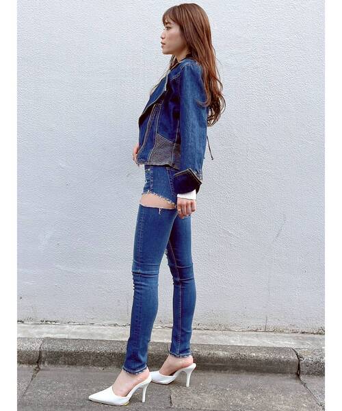 GYDA(ジェイダ)の「SIDE RIPPED スキニーデニムパンツ(デニムパンツ・レディース・ライトブルー/ブルー・LARGE/X-LARGE/X-SMALL/MEDIUM/SMALL)」の5枚目の写真