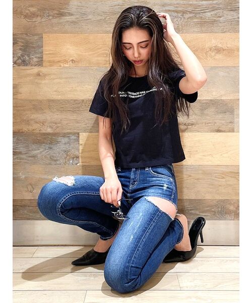 GYDA(ジェイダ)の「SIDE RIPPED スキニーデニムパンツ(デニムパンツ・レディース・ライトブルー/ブルー・LARGE/X-LARGE/X-SMALL/MEDIUM/SMALL)」の10枚目の写真