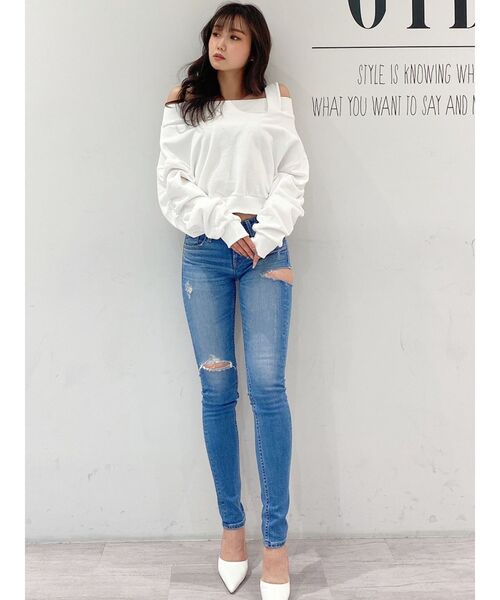 GYDA(ジェイダ)の「SIDE RIPPED スキニーデニムパンツ(デニムパンツ・レディース・ライトブルー/ブルー・LARGE/X-LARGE/X-SMALL/MEDIUM/SMALL)」の19枚目の写真