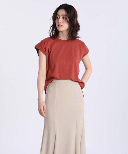 INED CLARO（イネドクラロ）の「フレンチスリーブカットトップス（Tシャツ/カットソー・レディース・オフホワイト/グリーン/サンドグレー/テラコッタ・フリー）」の3枚目の写真