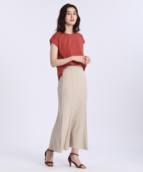 INED CLARO（イネドクラロ）の「フレンチスリーブカットトップス（Tシャツ/カットソー・レディース・オフホワイト/グリーン/サンドグレー/テラコッタ・フリー）」の10枚目の写真