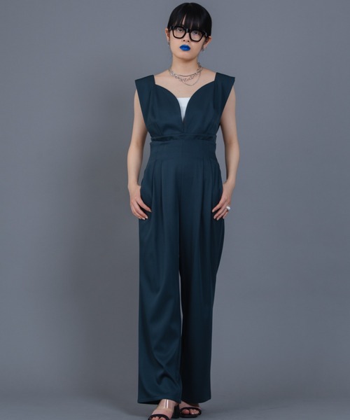 Solace（ソレイス）の「【入荷禁止】ビスチェ+タックパンツ/ 上下2点セット（サロペット/オーバーオール・レディース・チャコールグレー/ナチュラル/ブラック・FREE/MEDIUM/LARGE）」の14枚目の写真