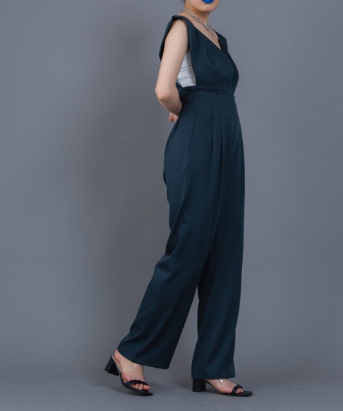 Solace（ソレイス）の「【入荷禁止】ビスチェ+タックパンツ/ 上下2点セット（サロペット/オーバーオール・レディース・チャコールグレー/ナチュラル/ブラック・FREE/MEDIUM/LARGE）」の17枚目の写真