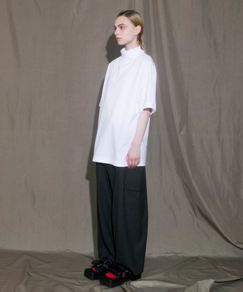 my beautiful landlet(マイビューティフルランドレット)の「【my beautiful landlet】 MERCERIZATION JERSEY MOCKNECK T-SHIRT(Tシャツ/カットソー・メンズ・ホワイト/ブラック/ベージュ/グレー/グリーン・1/0)」の17枚目の写真