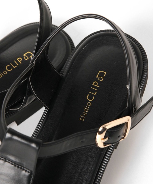 studio CLIP（スタディオクリップ）の「さっと履けるグルカサンダル（サンダル・レディース・ホワイト/ブラック・MEDIUM/LARGE）」の13枚目の写真