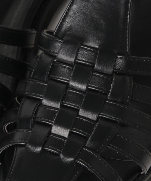 studio CLIP（スタディオクリップ）の「さっと履けるグルカサンダル（サンダル・レディース・ホワイト/ブラック・MEDIUM/LARGE）」の16枚目の写真