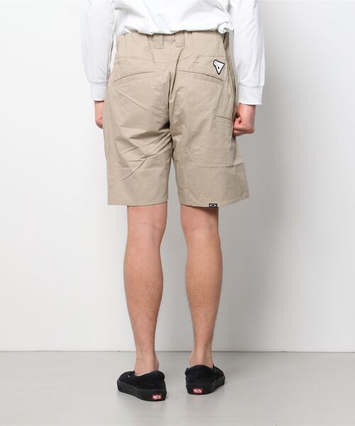 OAKLEY(オークリー)の「【別注】オークリー BORDERLESS T/C SHORTS 限定コラボ(その他パンツ・メンズ・ブラック/ベージュ・LL/M/3L/L)」の3枚目の写真