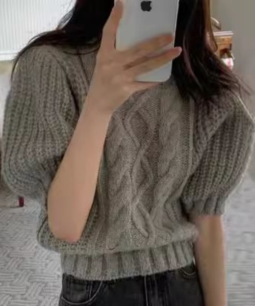 LAC-VERT（ラック・ヴェール）の「パフスリーブボリューム半袖ニット（ニット/セーター・レディース・グレー/ピンク/ホワイト/ベージュ・FREE）」の3枚目の写真