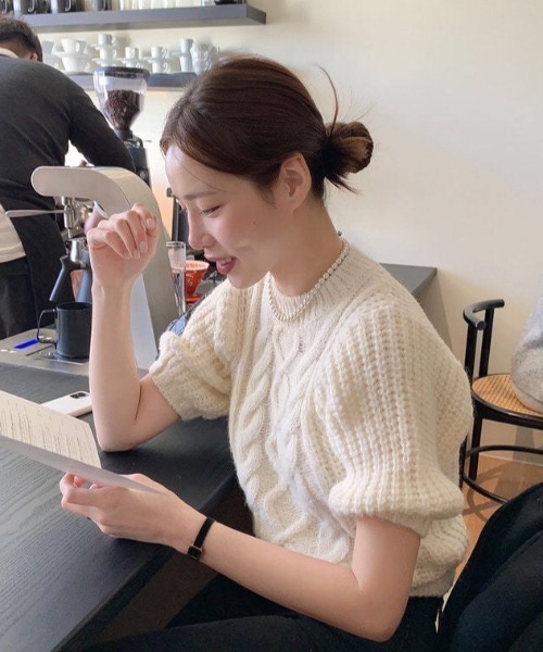 LAC-VERT（ラック・ヴェール）の「パフスリーブボリューム半袖ニット（ニット/セーター・レディース・グレー/ピンク/ホワイト/ベージュ・FREE）」の7枚目の写真