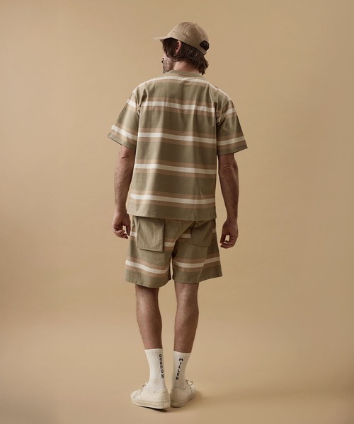 GORDON MILLER(ゴードンミラー)の「GORDON MILLER(ゴードンミラー)プレーティングボーダータクティカルポケットT(Tシャツ/カットソー・メンズ・チャコールグレー/ベージュ・M/L)」の3枚目の写真