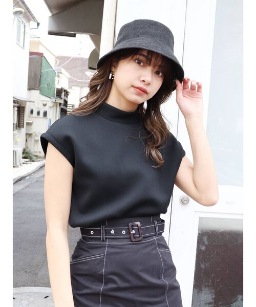 MURUA(ムルーア)の「スタンドネックフレンチスリーブトップス(Tシャツ/カットソー・レディース・ホワイト/ブラック/モカ・FREE)」の20枚目の写真