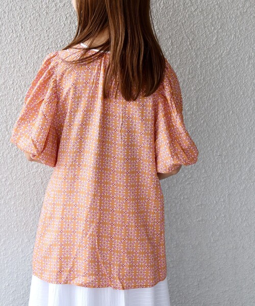 SHIPS any(シップス エニィ)の「SHIPS any:〈手洗い可能〉Paris Authentique サラサ ブラウス(シャツ/ブラウス・レディース・ネイビー/オレンジ・ONE SIZE)」の11枚目の写真