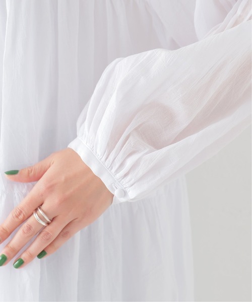 JOURNAL STANDARD（ジャーナルスタンダード）の「ワッシャーローンピンタックブラウス（シャツ/ブラウス・レディース・ホワイト/ブラック/ブルー・FREE）」の19枚目の写真