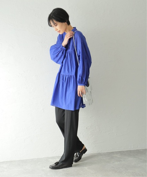 JOURNAL STANDARD（ジャーナルスタンダード）の「ワッシャーローンピンタックブラウス（シャツ/ブラウス・レディース・ホワイト/ブラック/ブルー・FREE）」の11枚目の写真