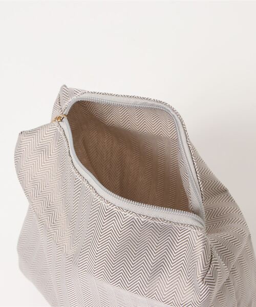 RiNc （リンク）の「【 NOLITA / ノリータ 】軽くて 疲れない おしゃれな キューブ型 カデナ付き ハンドバッグ ミニトートバッグ（ハンドバッグ・レディース・グレイッシュベージュ/ホワイト/ブラック・FREE）」の17枚目の写真