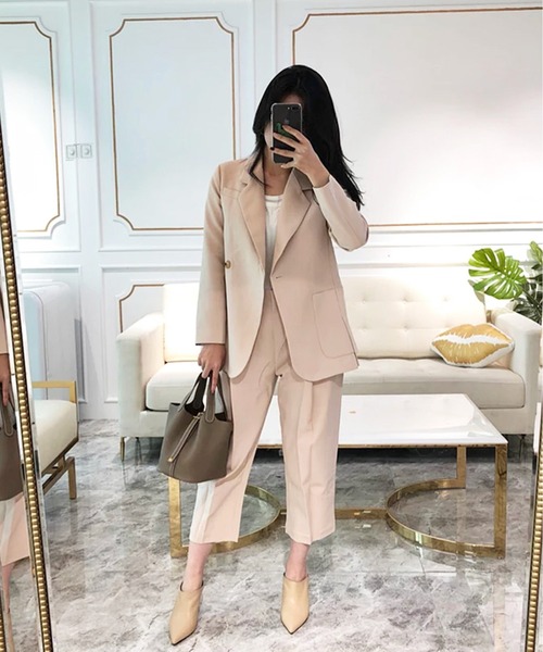 RiNc （リンク）の「【 NOLITA / ノリータ 】軽くて 疲れない おしゃれな キューブ型 カデナ付き ハンドバッグ ミニトートバッグ（ハンドバッグ・レディース・グレイッシュベージュ/ホワイト/ブラック・FREE）」の8枚目の写真