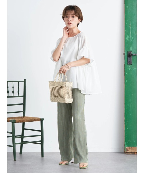earth music&ecology(アースミュージックアンドエコロジー)の「2way袖フリルプルオーバー(シャツ/ブラウス・レディース・テラコッタ/オフホワイト/オリーブ・FREE)」の7枚目の写真