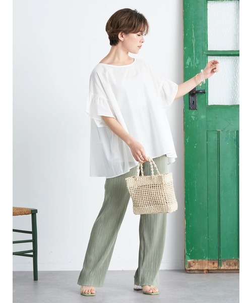 earth music&ecology(アースミュージックアンドエコロジー)の「2way袖フリルプルオーバー(シャツ/ブラウス・レディース・テラコッタ/オフホワイト/オリーブ・FREE)」の8枚目の写真