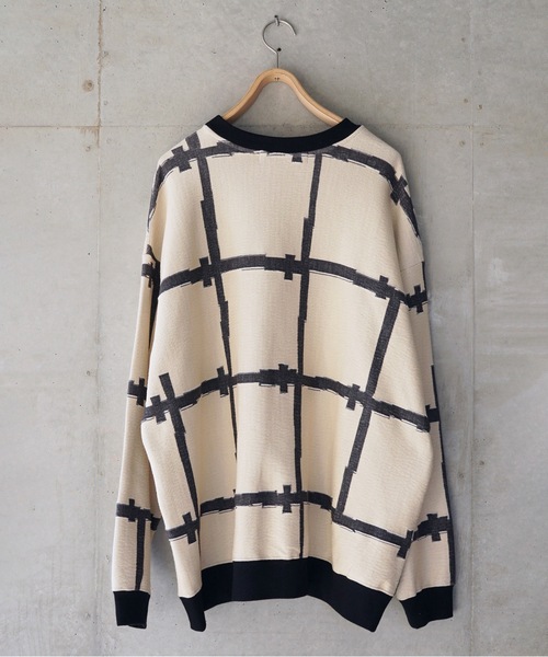 sneeuw（スニュウ）の「ビルディングJQプルオーバー（スウェット・レディース・ブラック/ベージュ・1/3）」の11枚目の写真