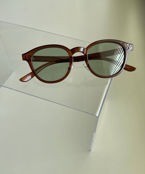 SMELLY（スメリー）の「ボスリントンサングラス（サングラス・レディース・ブラック/ブラウン/クリア・-）」の13枚目の写真