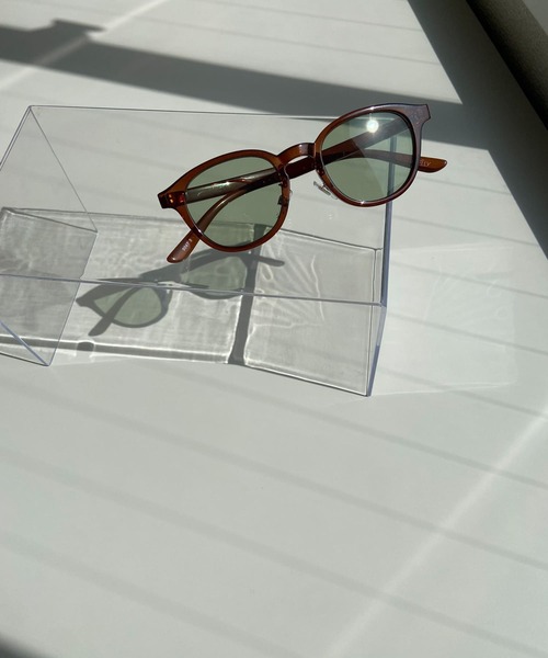 SMELLY（スメリー）の「ボスリントンサングラス（サングラス・レディース・ブラック/ブラウン/クリア・-）」の14枚目の写真