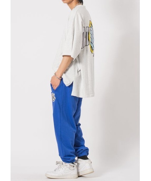 RE730(アールイーセブンサーティー)の「RE730 モンスタービッグシルエット半袖Tシャツ(Tシャツ/カットソー・メンズ・ホワイト/ブラック/ベージュ/ピンク/ブラック系その他3/ブルー系その他3/ホワイト系その他2/グリーン系その他2/グリーン系その他3/ホワイト系その他3/ブルー系その他2/ブラック系その他2/ホワイト系その他/ホワイト系その他4/ブラック系その他4/ブルー系その他4/ブラック系その他/ピンク系その他・M/L)」の20枚目の写真