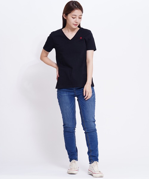 GIORDANO（ジョルダーノ）の「[GIORDANO] ライオン刺繍Vネック半袖Tシャツ（Tシャツ/カットソー・レディース・ホワイト/ライトピンク/ホワイト系その他/カーキ/ブラック・SMALL/MEDIUM/LARGE/X-LARGE）」の10枚目の写真