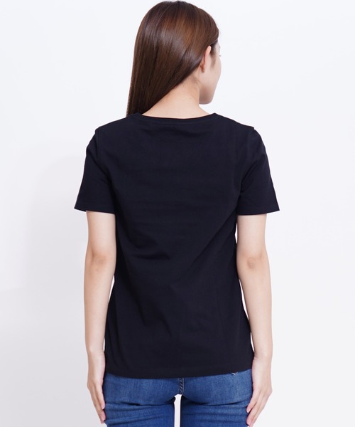 GIORDANO（ジョルダーノ）の「[GIORDANO] ライオン刺繍Vネック半袖Tシャツ（Tシャツ/カットソー・レディース・ホワイト/ライトピンク/ホワイト系その他/カーキ/ブラック・SMALL/MEDIUM/LARGE/X-LARGE）」の11枚目の写真