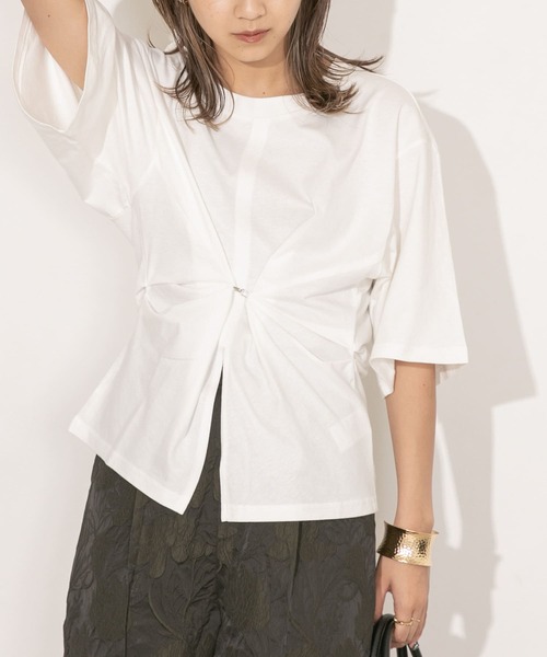 KBF（ケイビーエフ）の「2WAYクルーTシャツ（Tシャツ/カットソー・レディース・ホワイト/ブラック/ブルー・ONE）」の12枚目の写真