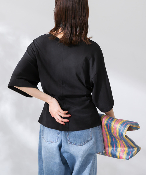 KBF（ケイビーエフ）の「2WAYクルーTシャツ（Tシャツ/カットソー・レディース・ホワイト/ブラック/ブルー・ONE）」の5枚目の写真