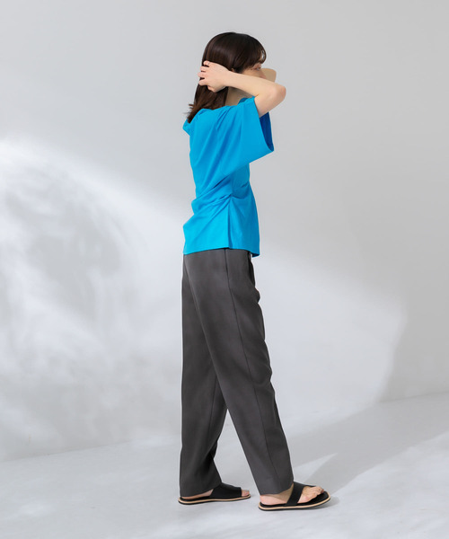 KBF（ケイビーエフ）の「2WAYクルーTシャツ（Tシャツ/カットソー・レディース・ホワイト/ブラック/ブルー・ONE）」の20枚目の写真