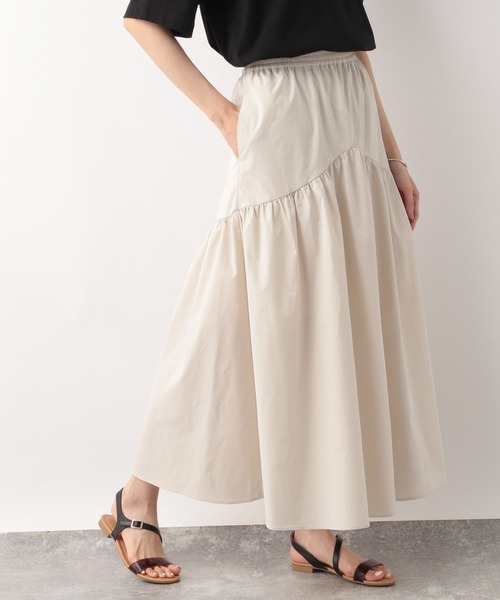 GLOBAL WORK(グローバルワーク)の「ラウンドティアードスカート/297651(スカート・レディース・ブラック/カーキ/アイボリー・FREE)」の1枚目の写真
