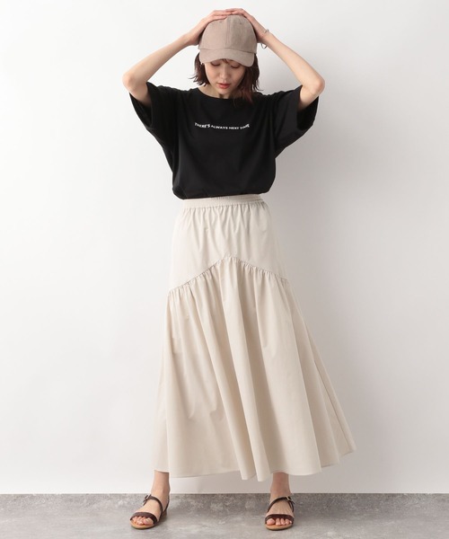 GLOBAL WORK(グローバルワーク)の「ラウンドティアードスカート/297651(スカート・レディース・ブラック/カーキ/アイボリー・FREE)」の4枚目の写真