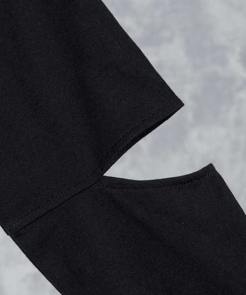 ADRER(アドラー)の「W cut out slit long-T/ダブルカットスリットロングT(Tシャツ/カットソー・メンズ・ホワイト/ブラック・SMALL/MEDIUM/LARGE/X-SMALL)」の21枚目の写真