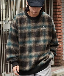 【CONVERSE/コンバース】クラーク志織 ワンポイントワッペン ジャガーチェックオーバーサイズスウェット