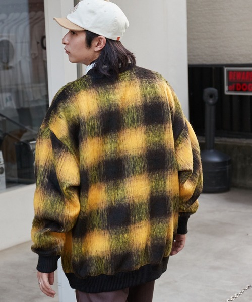 CONVERSE(コンバース)の「【CONVERSE/コンバース】クラーク志織 ワンポイントワッペン ジャガーチェックオーバーサイズスウェット(スウェット・メンズ・ライトグレー/ライトグリーン/イエロー/ダークグリーン/キャメル/グリーン・L/M)」の19枚目の写真