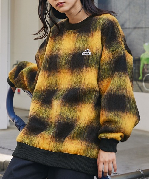 CONVERSE(コンバース)の「【CONVERSE/コンバース】クラーク志織 ワンポイントワッペン ジャガーチェックオーバーサイズスウェット(スウェット・メンズ・ライトグレー/ライトグリーン/イエロー/ダークグリーン/キャメル/グリーン・L/M)」の22枚目の写真